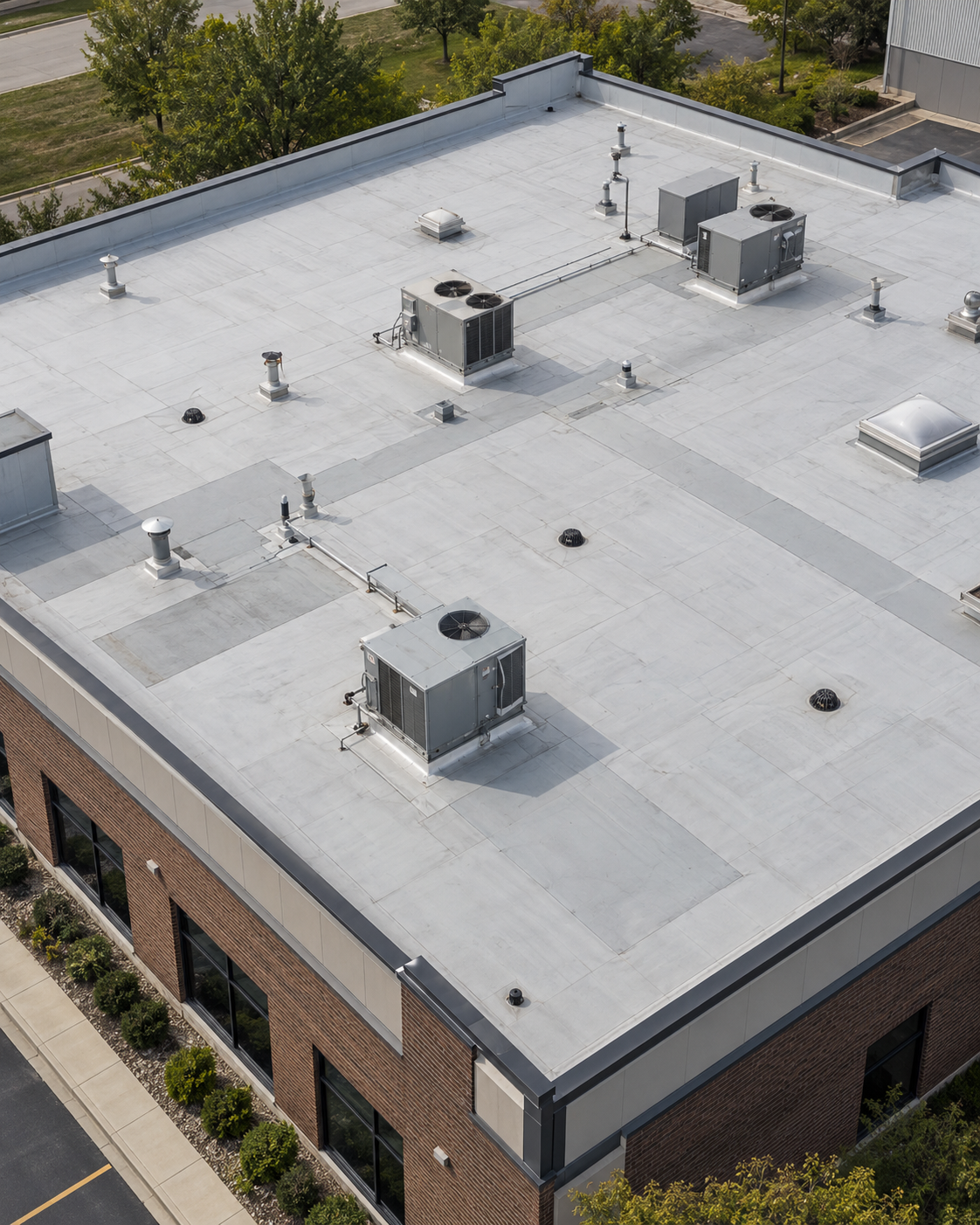 Aerial view of a large Kansas City commercial building roof